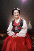 池福子在朝鲜族舞蹈精品课及剧目汇报演出 被人民大会堂收藏