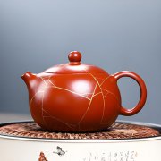 崔旺应作品《描金西施紫砂壶》被故宫博物馆收藏